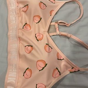 Brand New without tags Peach PINK sports bra